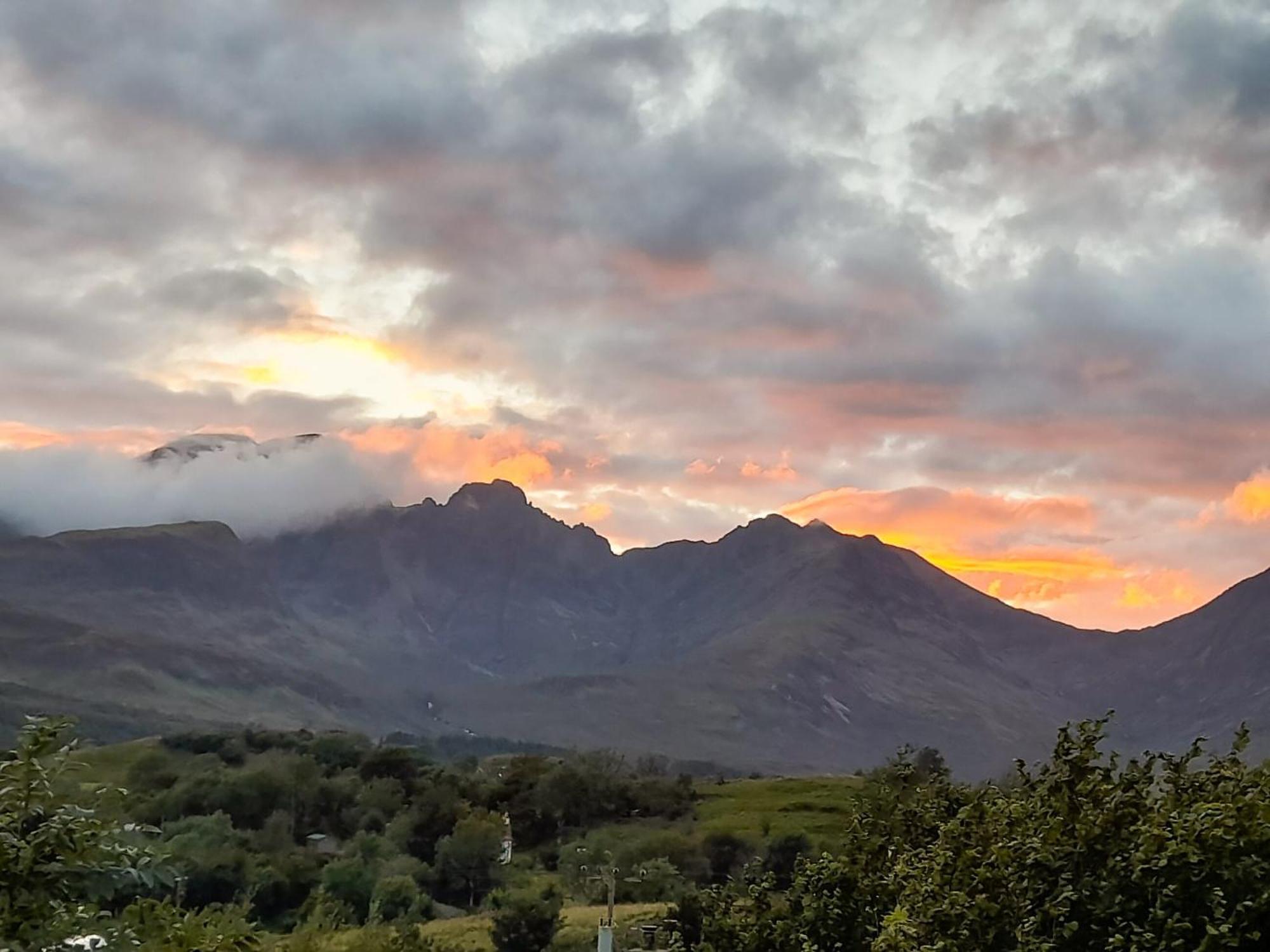 Cuillin View Villa Torrin Exterior photo